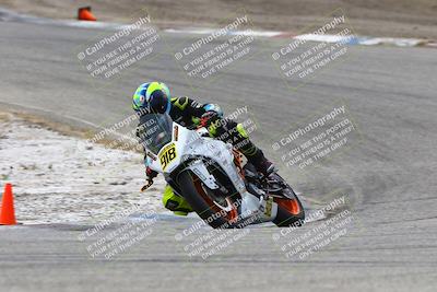 media/May-04-2025-CRA (Sun) [[aa98c8d4fa]]/Races/Race 2/